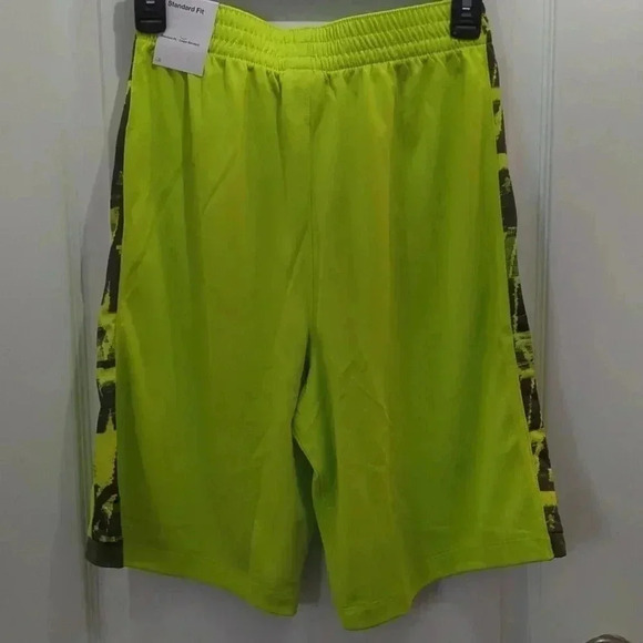 NIKE boys DRI-fit trophy printed training shorts - Picture 3 of 10